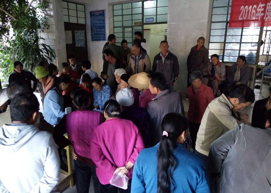 保山安利醫(yī)院潞江鎮(zhèn)邦隴、百花村義診活動