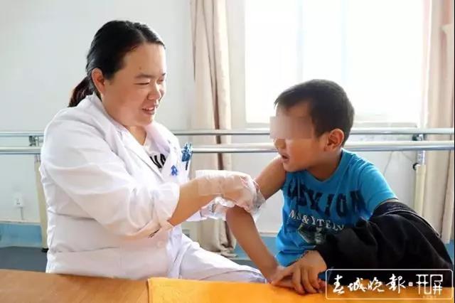 感謝春城晚報(bào)、保山新聞網(wǎng)對(duì)小潤(rùn)潤(rùn)的關(guān)心，感謝患者對(duì)我院的信任！