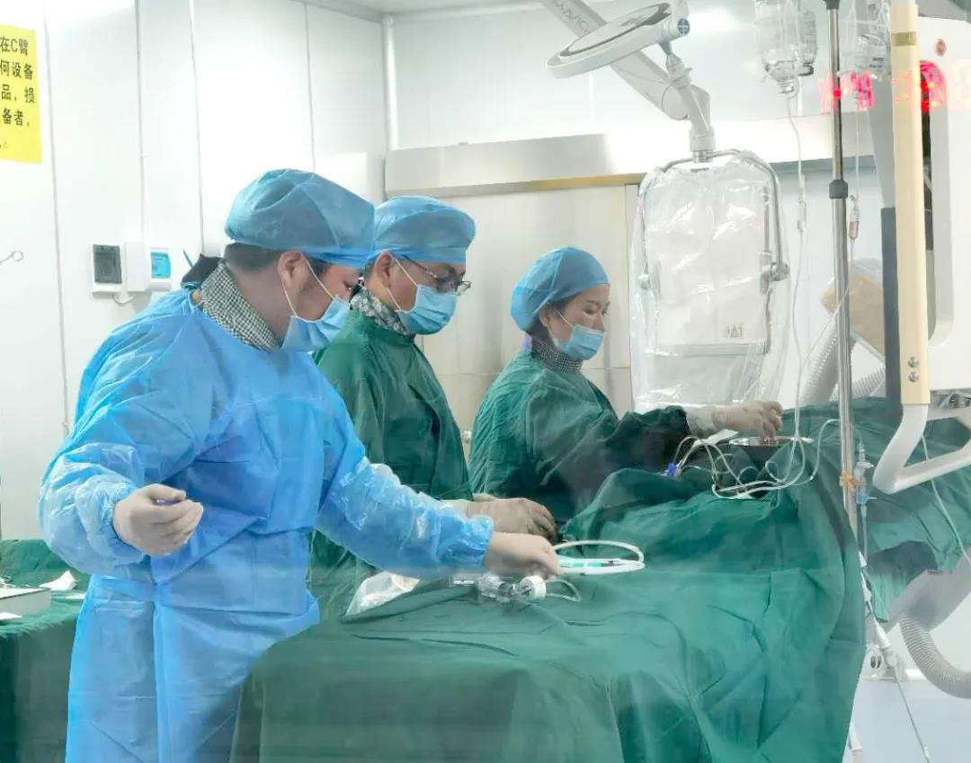 相約星期六，省級(jí)眼科、心內(nèi)科專家到院開(kāi)展手術(shù)治療，眼科坐診！