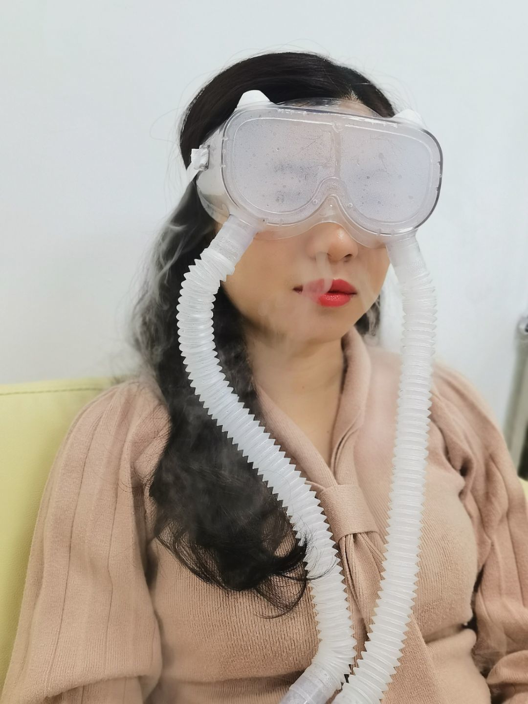 眼睛干澀、疲倦、刺痛……注意了！“干眼癥”可能找上你了！